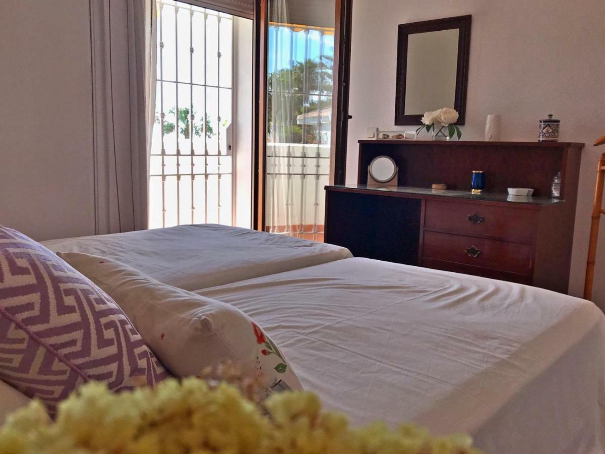 Beachfront Oasis In Costa Del Sol. Caleta De Velez Zewnętrze zdjęcie