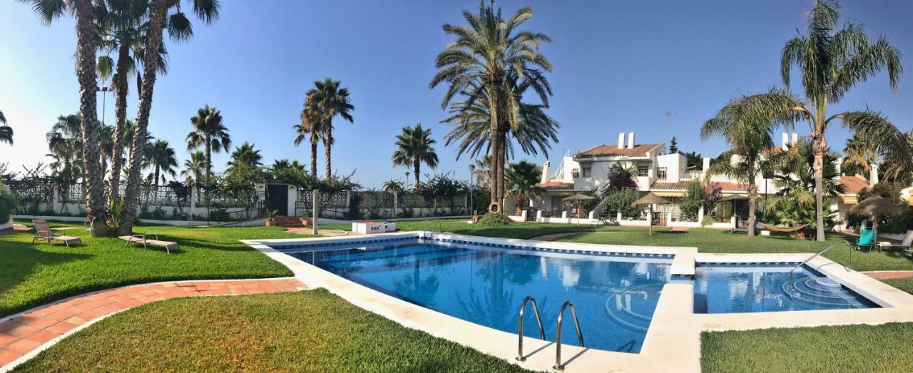 Beachfront Oasis In Costa Del Sol. Caleta De Velez Zewnętrze zdjęcie