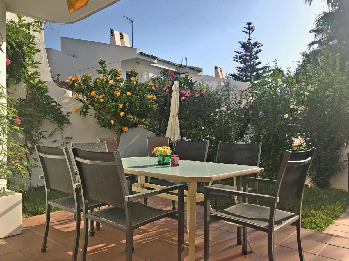 Beachfront Oasis In Costa Del Sol. Caleta De Velez Zewnętrze zdjęcie