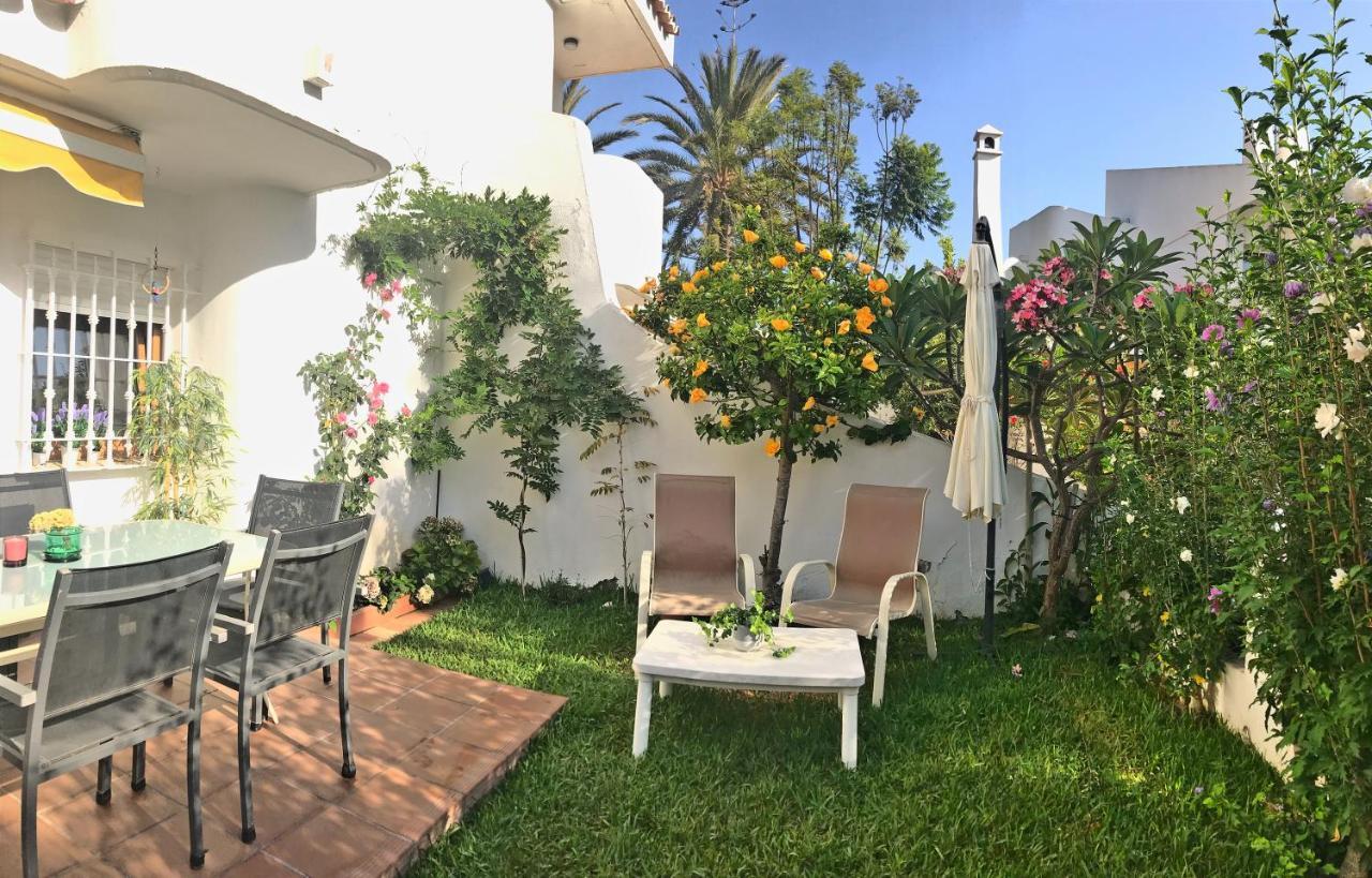 Beachfront Oasis In Costa Del Sol. Caleta De Velez Zewnętrze zdjęcie